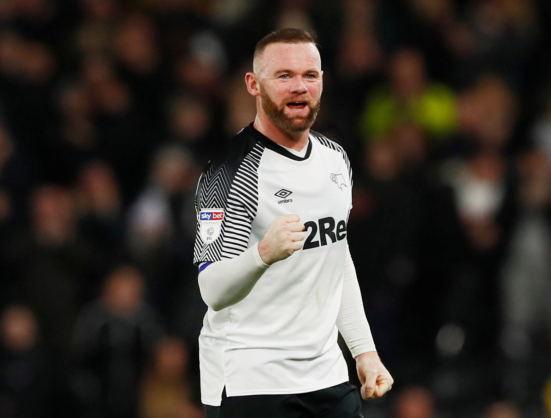 Rooney ghi bàn sau hai năm vắng bóng tại giải Anh - Ảnh 3.