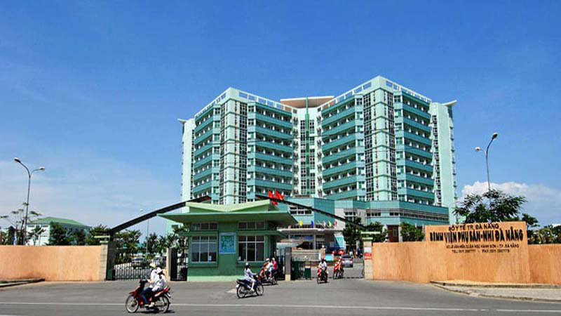 Khước từ biện pháp y tế, sản phụ quyết sinh con "thuận tự nhiên"