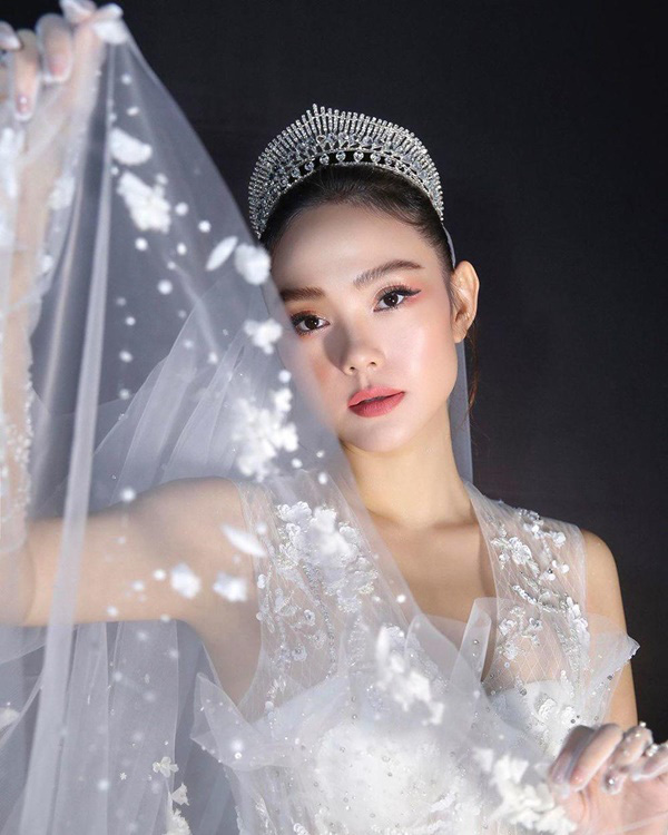 6 tr&agrave;o lưu l&agrave;m đẹp nổi bật nhất năm 2019 của mỹ nh&acirc;n Việt - Ảnh 6.