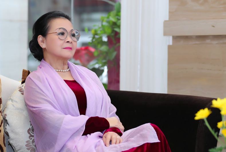Ca sĩ Kh&aacute;nh Ly: Với 10 b&agrave;i h&aacute;t của Trịnh C&ocirc;ng Sơn, t&ocirc;i nu&ocirc;i được cả gia đ&igrave;nh - Ảnh 3.