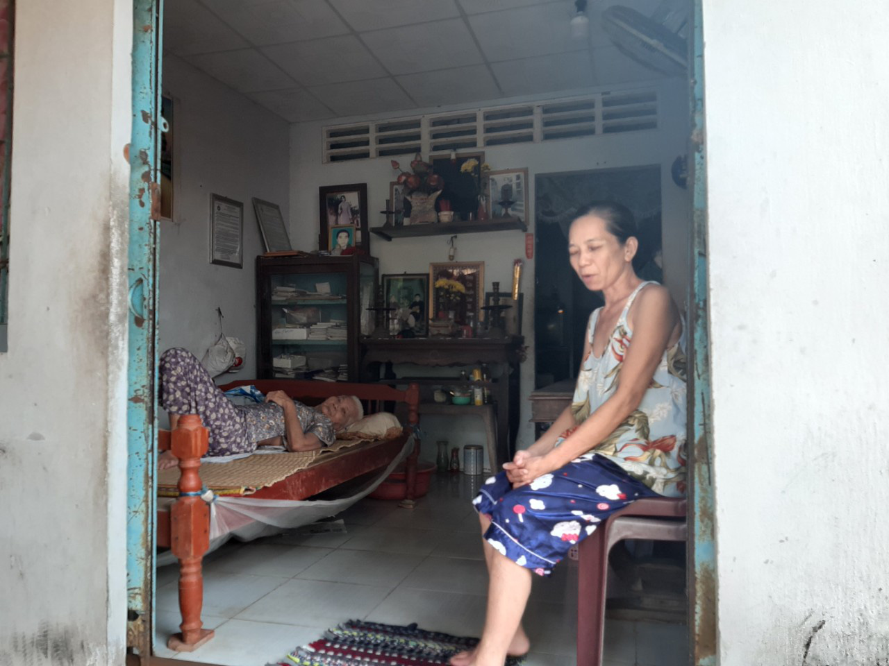 Chương tr&igrave;nh Xu&acirc;n nh&acirc;n &aacute;i - Tết y&ecirc;u thương: Trao 4 phần qu&agrave; cho c&ocirc;ng nh&acirc;n bị TNLĐ ở miền T&acirc;y - Ảnh 2.