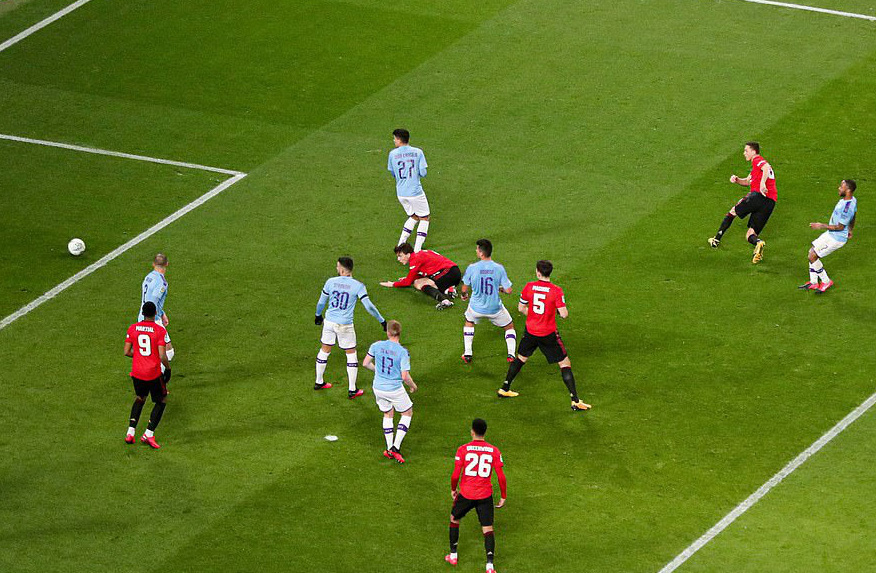 Thắng đại chiến ở Etihad, Man United vẫn vuột v&eacute; chung kết League Cup - Ảnh 3.