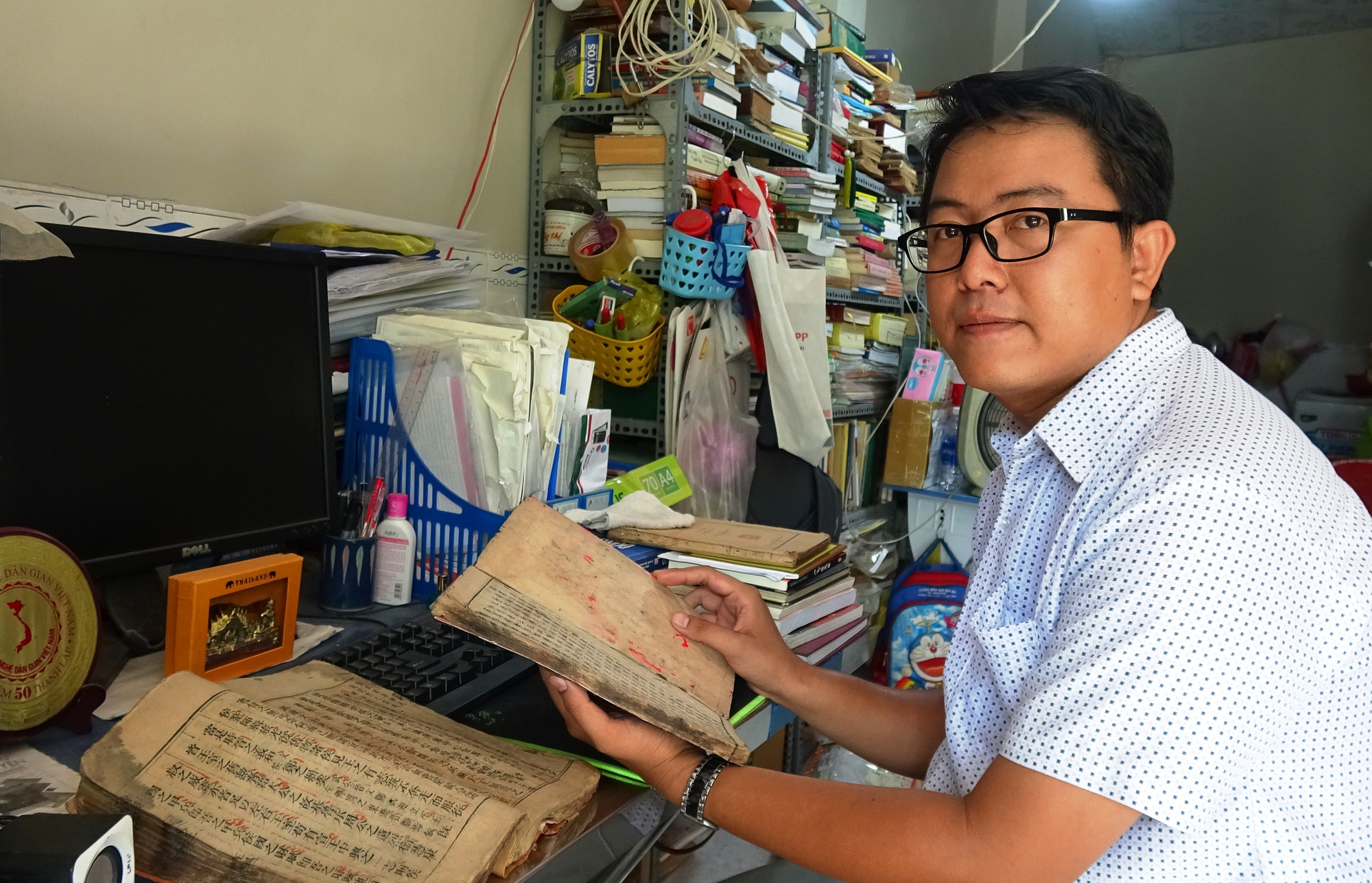 Gặp “vua sách cổ” phát hiện bản đồ Trung Quốc không có Hoàng Sa - Trường Sa - Ảnh 1.