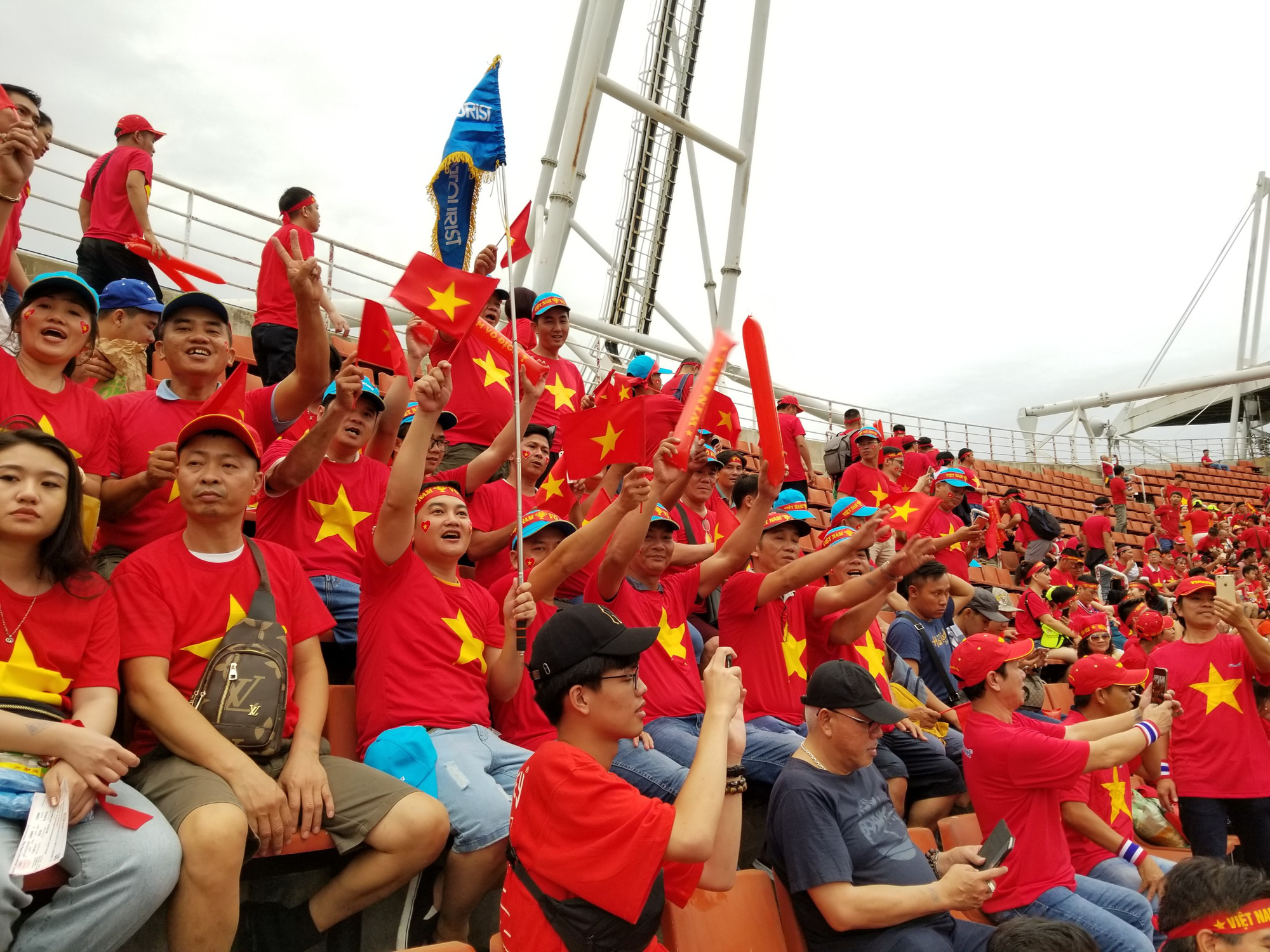 Tour sang Th&aacute;i Lan xem V&ograve;ng chung kết U23 ch&acirc;u &Aacute; gi&aacute; bao nhi&ecirc;u? - Ảnh 1.