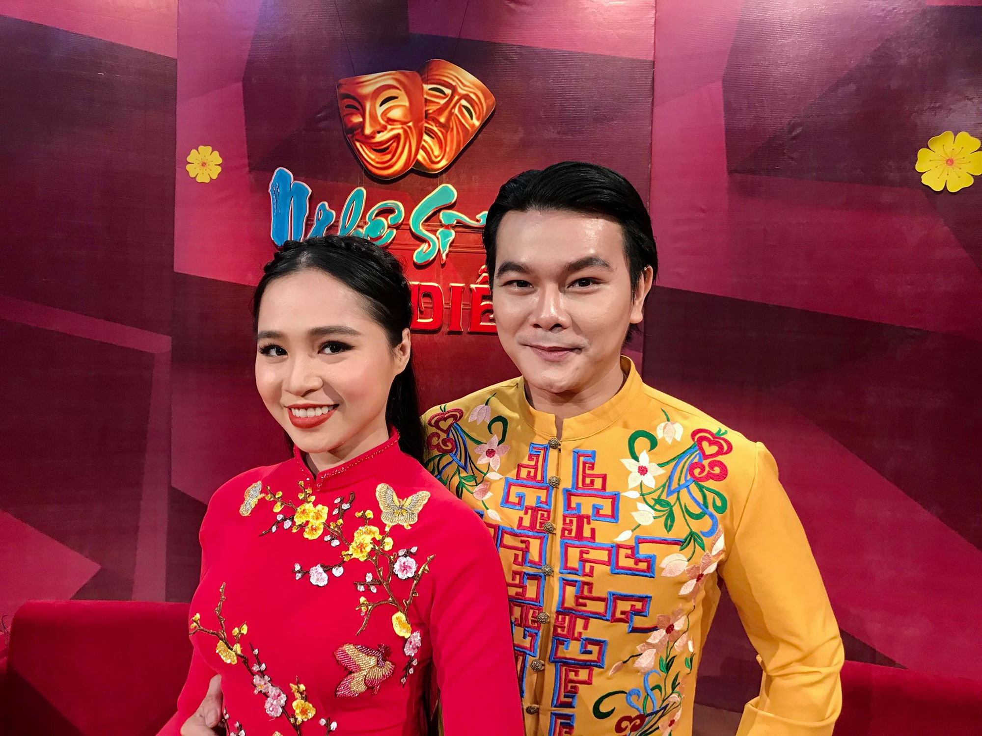 Linh Tý – Bích Trâm trải lòng với kế hoạch làm bầu sân khấu Kịch Sài Gòn