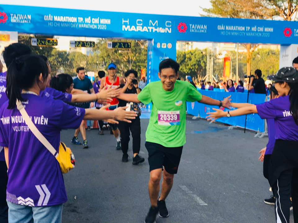 Phạm Thị Hồng Lệ vô địch marathon TP HCM 2020 - Ảnh 3.