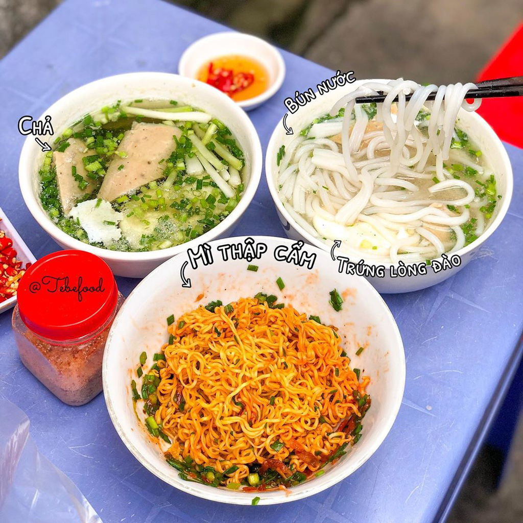 4 địa chỉ b&uacute;n nước ở TP HCM được c&aacute;c t&iacute;n đồ ẩm thực y&ecirc;u th&iacute;ch - Ảnh 7.