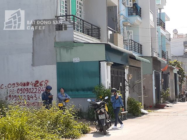 Cận Tết, nh&agrave; đất v&ugrave;ng ven TP HCM hạ gi&aacute;, nh&agrave; đầu tư c&oacute; quay lại? - Ảnh 2.