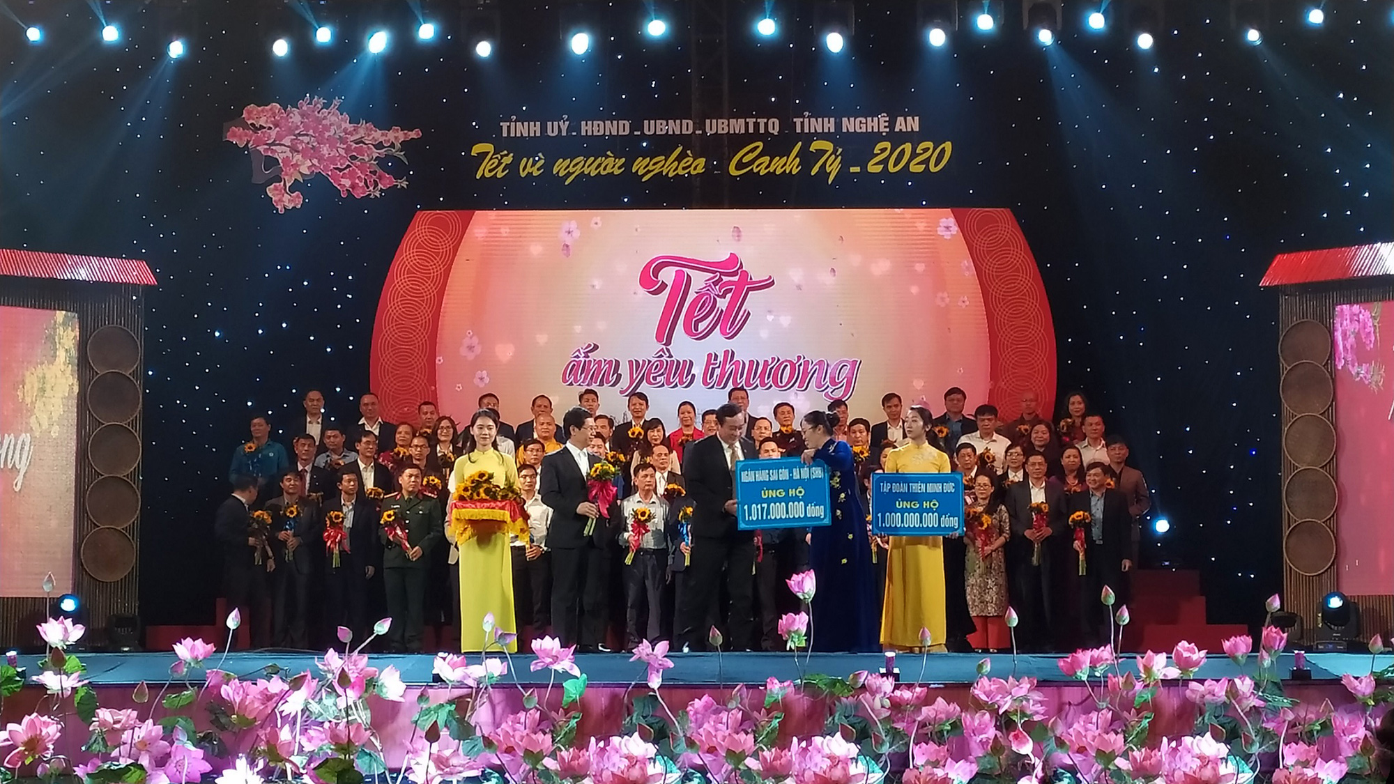 SHB ủng hộ hơn 1 tỉ đồng mang Tết ấm đến người nghèo