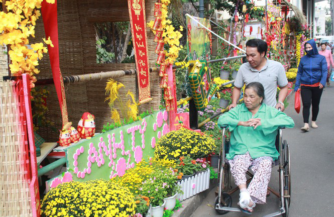 Có một "đường hoa đặc biệt" trong Bệnh viện Chợ Rẫy