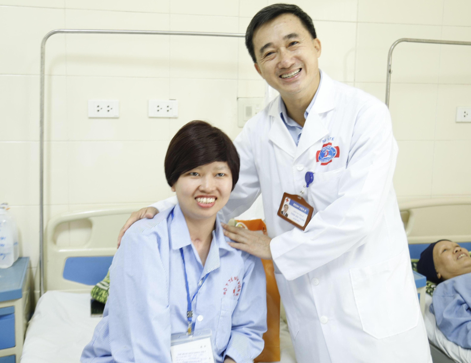 Bất ngờ với h&igrave;nh ảnh đ&aacute;ng y&ecirc;u của con trai sản phụ ung thư v&uacute; giai đoạn cuối - Ảnh 3.