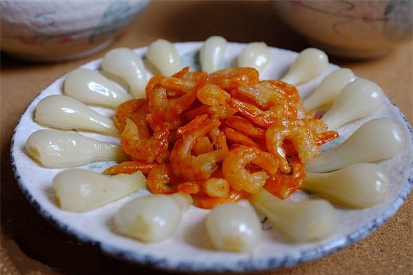 C&aacute;ch muối củ kiệu ngon gi&ograve;n, chống ng&aacute;n cho ng&agrave;y Tết - Ảnh 1.