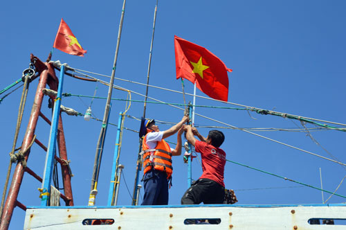Cuộc thi viết “Chủ quyền biển đảo bất khả xâm phạm”: Cờ thắm giữa đảo xa
