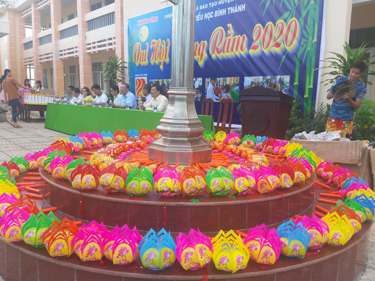 Ấp áp mùa trung thu với trẻ em nghèo Hậu Giang - Ảnh 22.