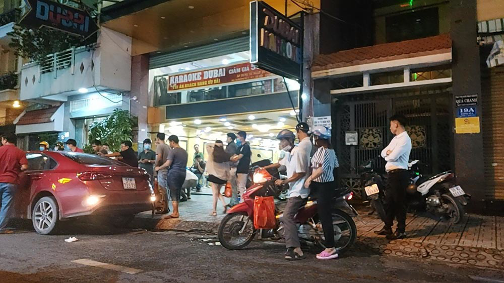 Hai băng nhóm hỗn chiến kinh hoàng ở Gò Vấp do nợ nần tiền bạc