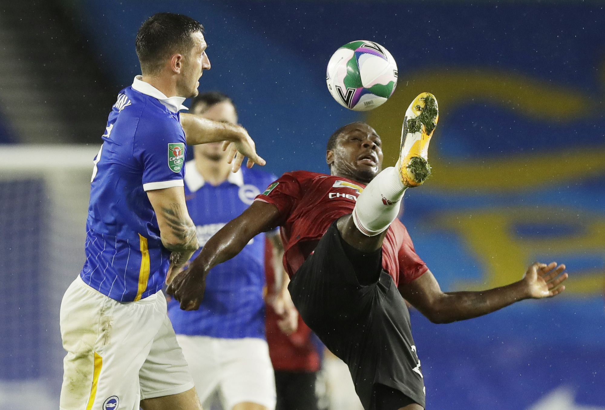 Đẳng cấp l&ecirc;n tiếng, Man United đoạt v&eacute; tứ kết League Cup - Ảnh 2.