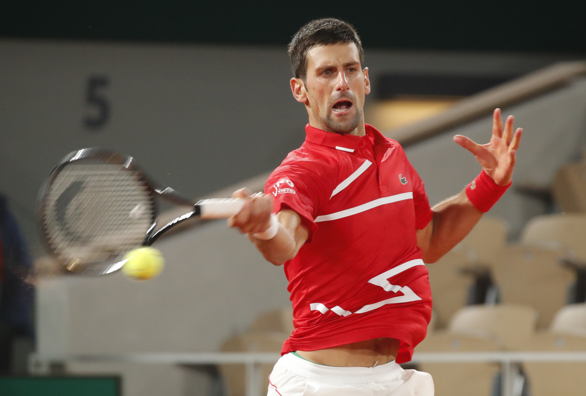 Đánh bại tài năng Hy Lạp, Djokovic hẹn chung kết với Rafael Nadal
