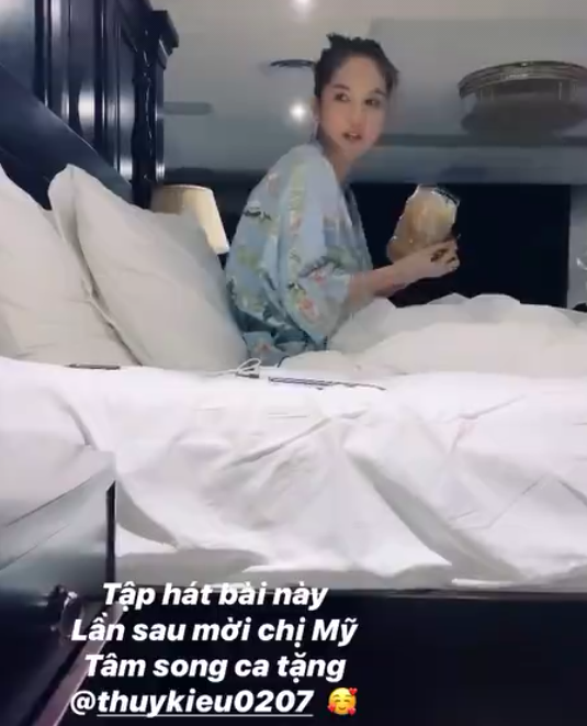 Sau Elly Trần, đến lượt Ngọc Trinh lấn s&acirc;n ca h&aacute;t? - Ảnh 3.