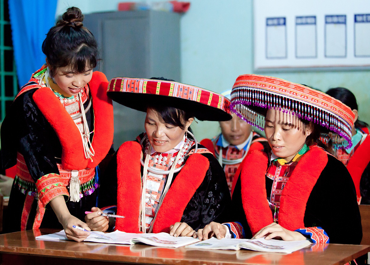 Dân Đắk Ri đã mê con chữ
