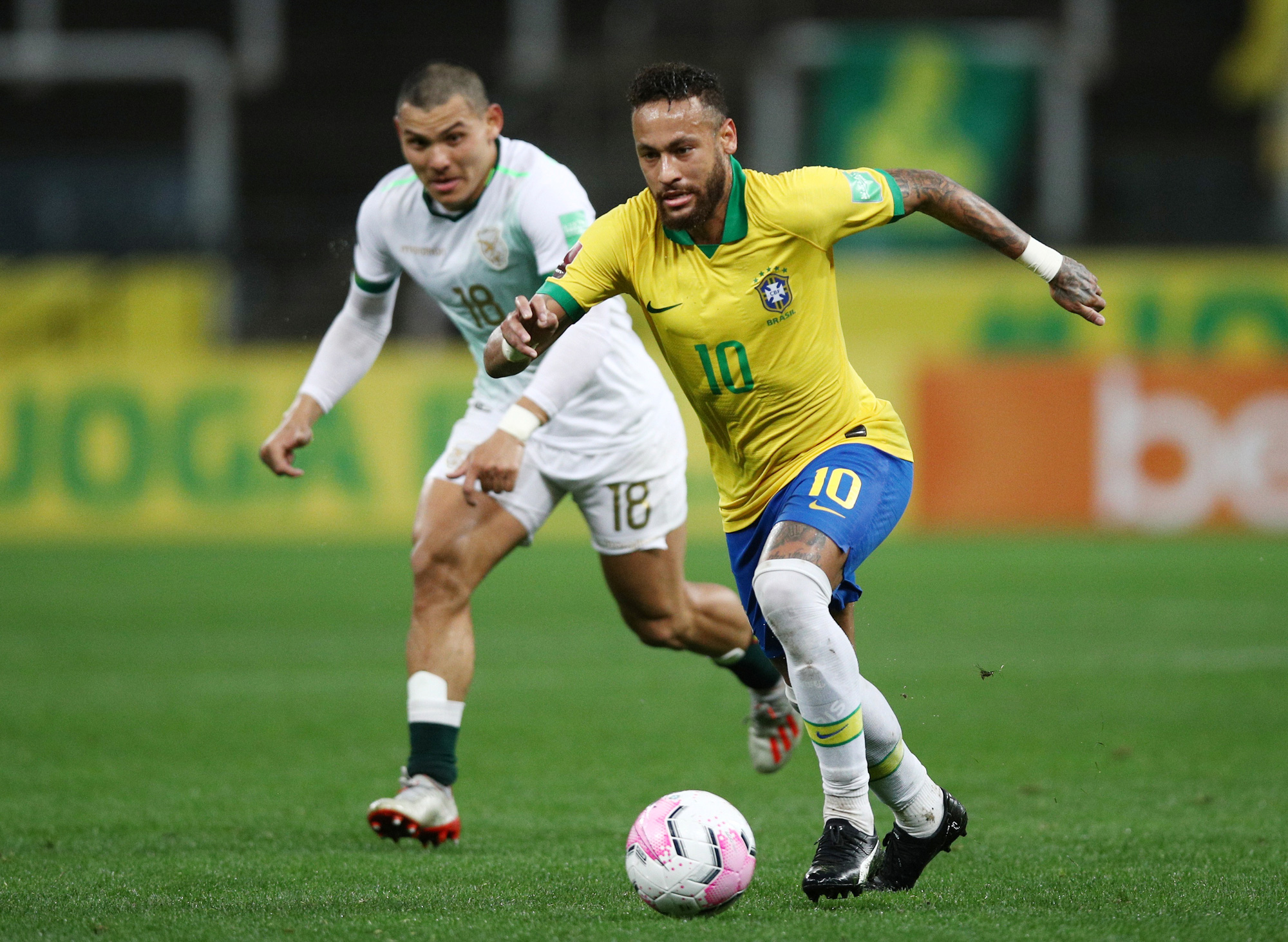 Vùi dập Bolivia 5-0, Brazil lên đỉnh bảng Nam Mỹ - Ảnh 2.