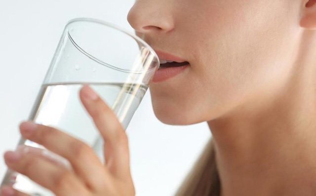 Rối loạn ti&ecirc;u h&oacute;a g&acirc;y nhức đầu dữ dội, v&igrave; sao? - Ảnh 1.