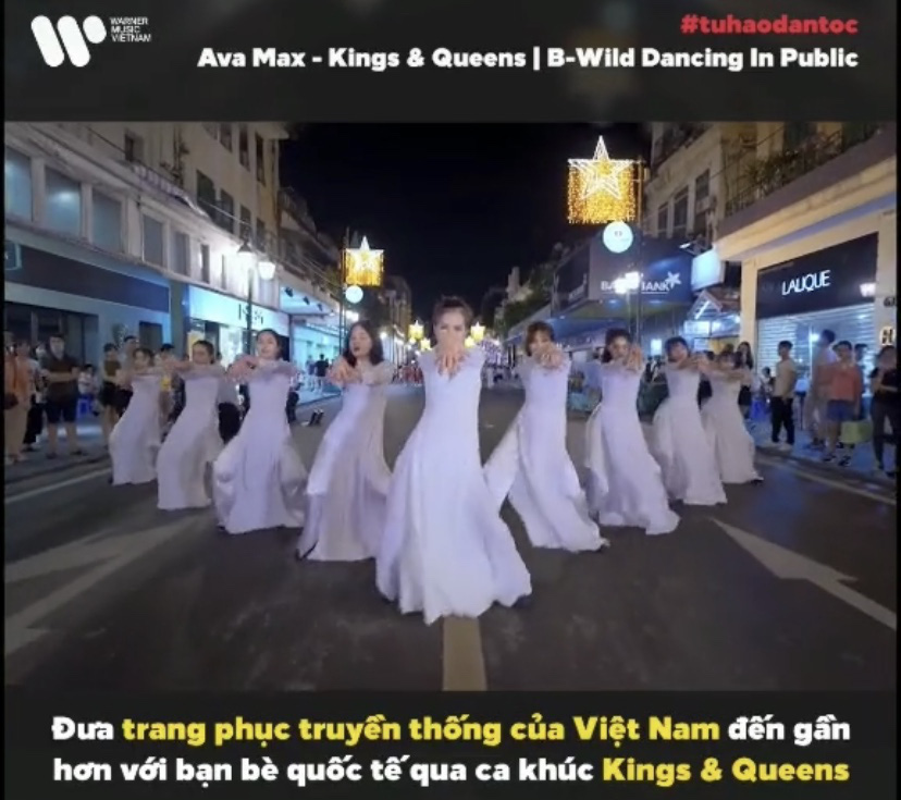 CLIP: Áo dài Việt Nam đến với thế giới đầy mới mẻ - Ảnh 1.