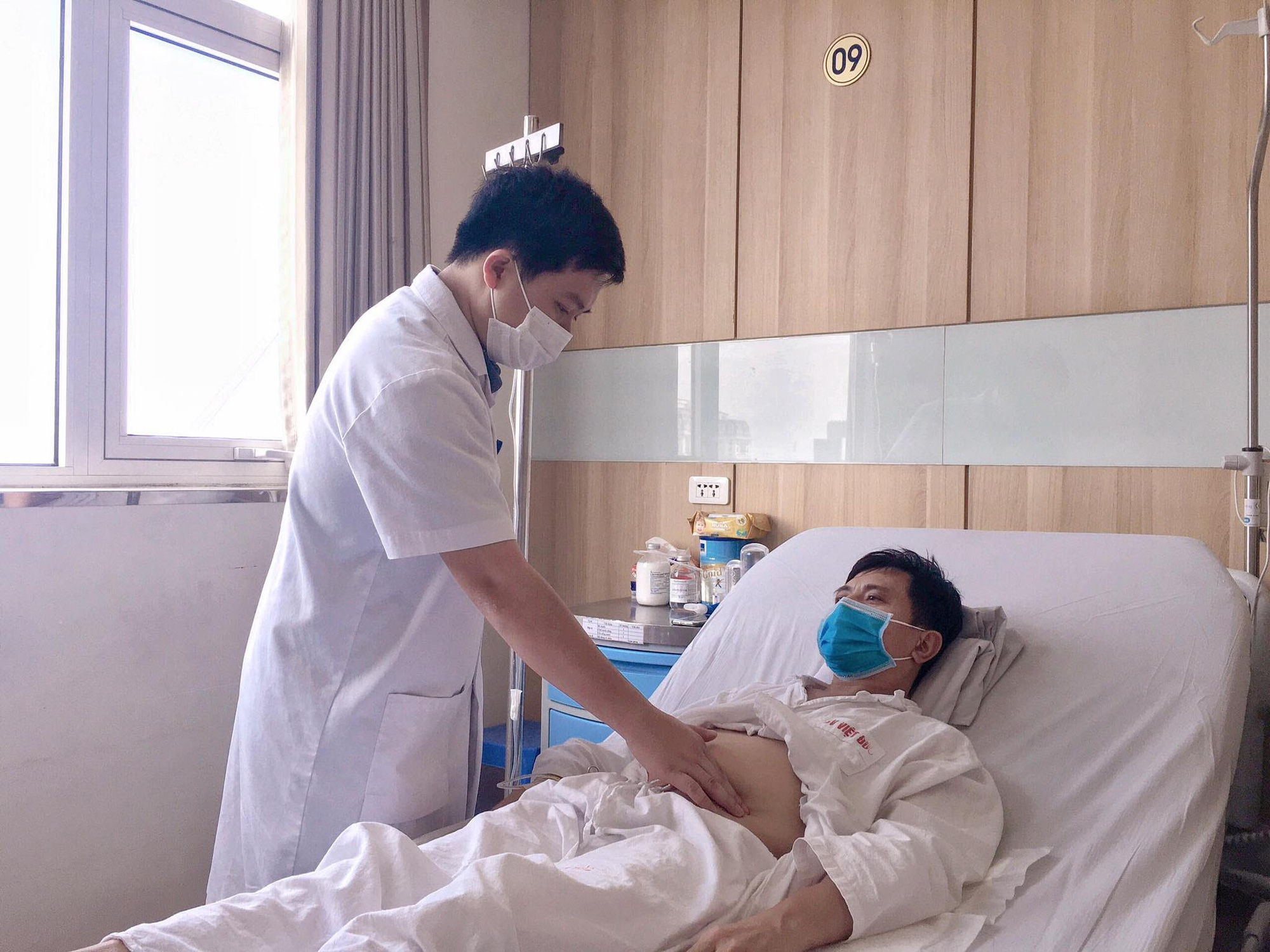 Trường hợp gh&eacute;p thận thứ 1.000 ở Bệnh viện Việt Đức l&agrave; ai? - Ảnh 1.