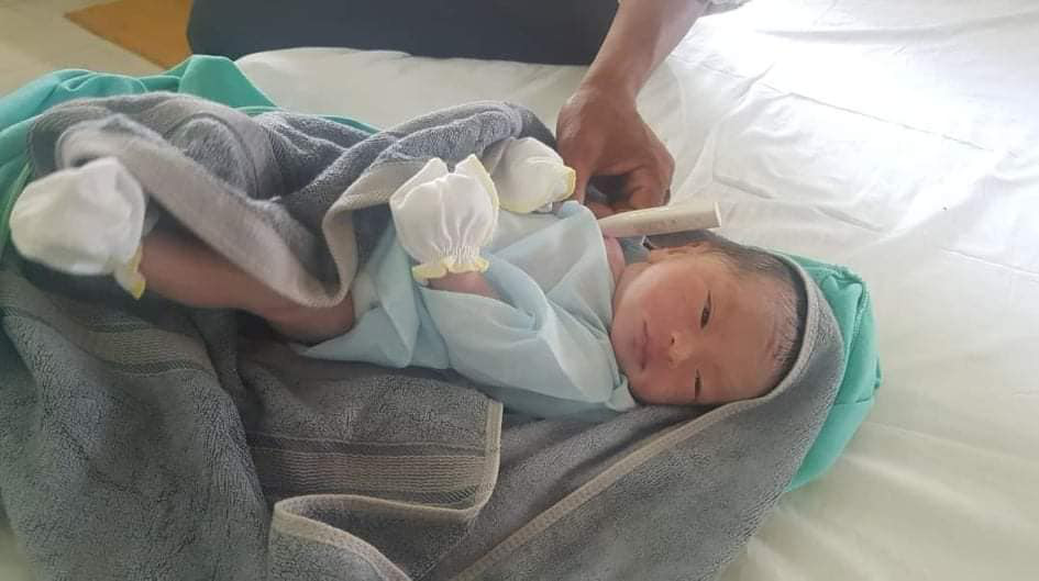 Đã có người nhận nuôi bé sơ sinh bị bỏ rơi trong túi ni lông ven đường Bình Thuận