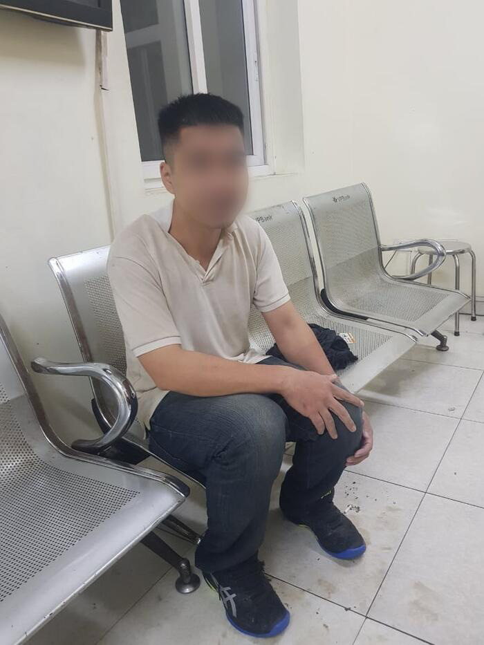 Say rượu, bắt xe &ocirc;m đi chơi rồi bất ngờ nhảy cầu Chương Dương - Ảnh 3.