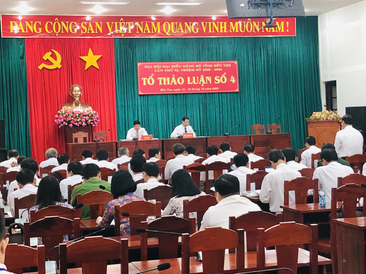 B&iacute; thư Tỉnh ủy Bến Tre n&ecirc;u những nhiệm vụ trọng t&acirc;m  trong nhiệm kỳ mới - Ảnh 2.