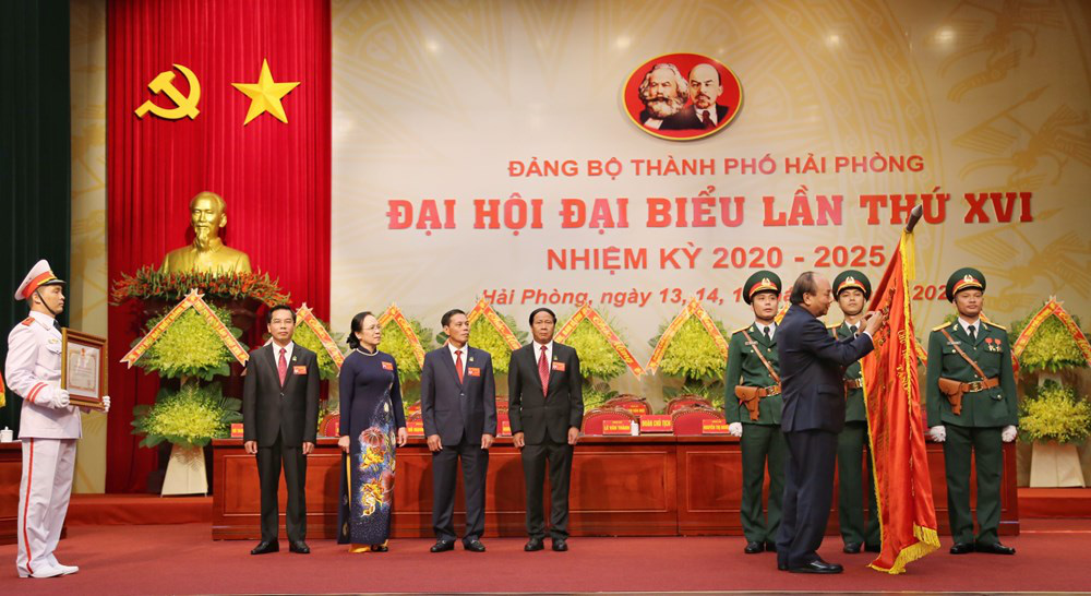 Thủ tướng trao Huân chương Hồ Chí Minh cho Hải Phòng - Ảnh 1.