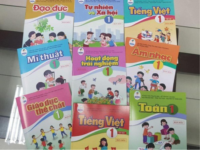 Chúng tôi sắp kiệt sức với chương trình lớp 1