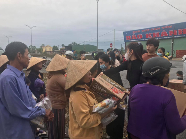 V&igrave; sao ca sĩ Thủy Ti&ecirc;n được gọi l&agrave;  c&ocirc; Ti&ecirc;n? - Ảnh 6.