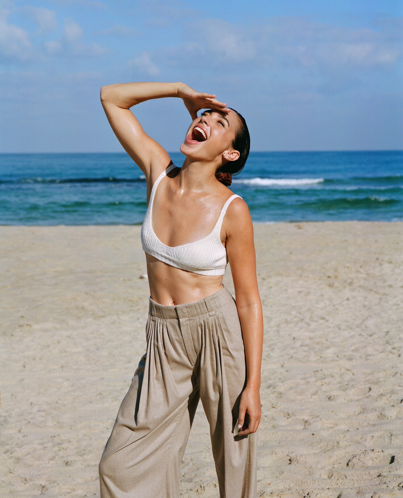 Gal Gadot bị “ném đá” dữ dội vì phát ngôn gây sốc - Ảnh 9.