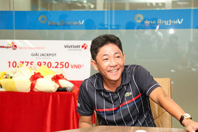 Giải Jackpot và mặt nạ: Lựa chọn của người trúng Vietlott - Ảnh 1.