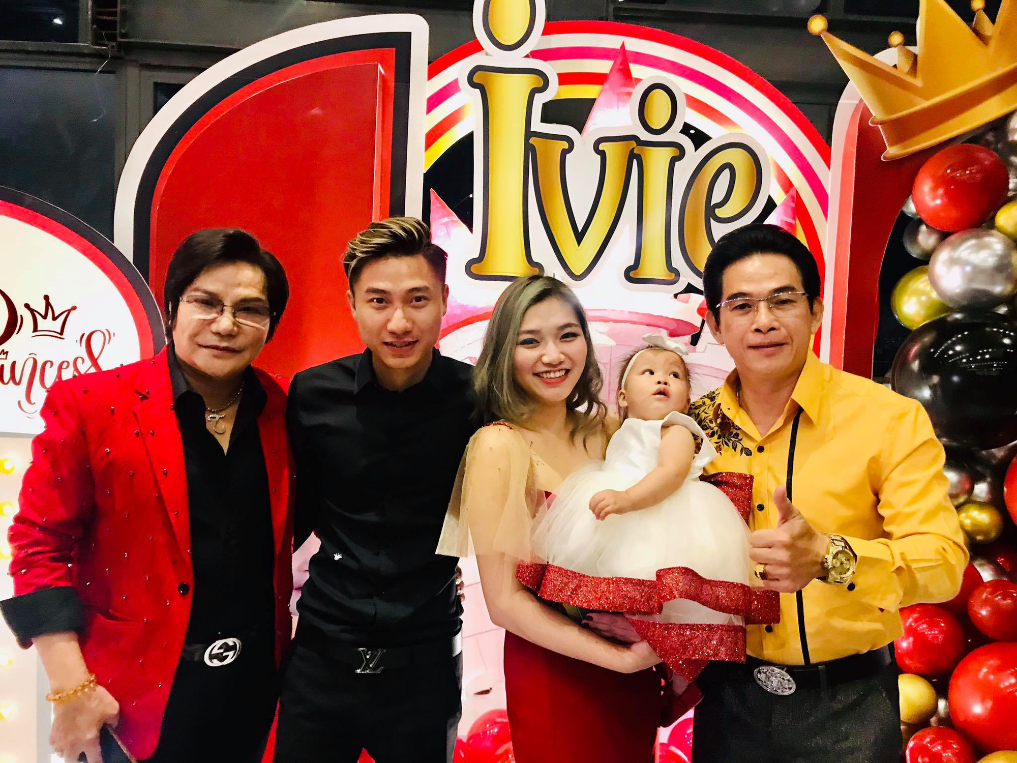 NSƯT Vũ Linh mừng nghệ sĩ Linh Tâm song hỉ - Ảnh 3.