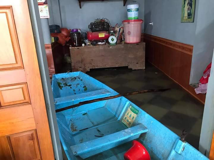 Mưa lớn, H&agrave; Tĩnh khẩn trương sơ t&aacute;n hơn 7.000 d&acirc;n khỏi nơi nguy hiểm - Ảnh 4.