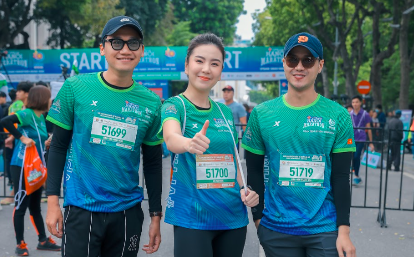 Diễn viên Xuân Nghị, Thanh Sơn lần đầu chạy thi cùng "hot girl" thời tiết Mai Ngọc của VTV