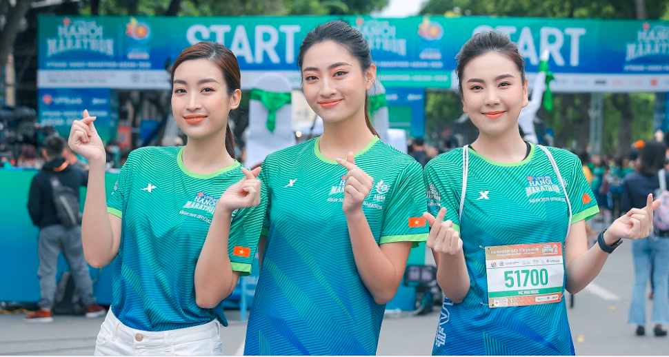 Hoa hậu Mai Phương Th&uacute;y, Lương Th&ugrave;y Linh, Đỗ Mỹ Linh tiết lộ b&iacute; quyết giữ g&igrave;n sức khoẻ - Ảnh 3.