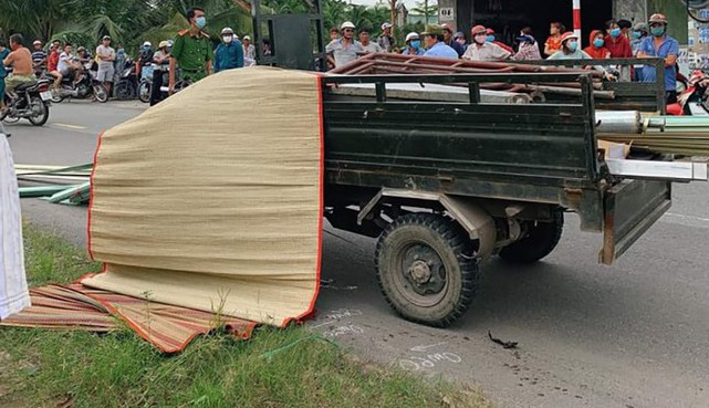 Diễn biến mới vụ b&eacute; g&aacute;i 13 tuổi tử vong v&igrave; t&ocirc;ng xe chở t&ocirc;n ở TP HCM - Ảnh 1.