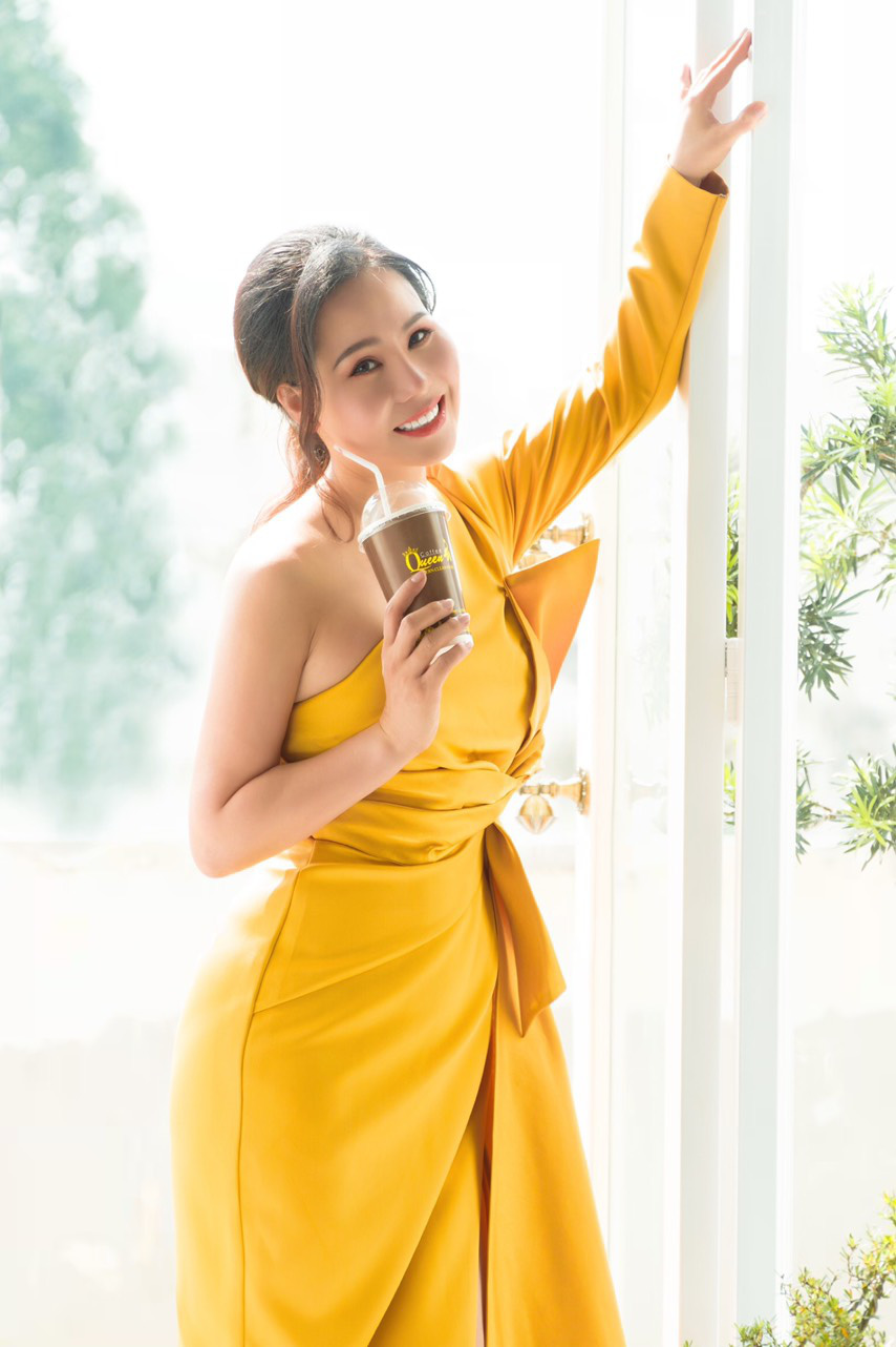 Đ&acirc;u l&agrave; b&iacute; quyết sỡ hữu vẻ đẹp kh&ocirc;ng tuổi, bừng s&aacute;ng như người đẹp, doanh nh&acirc;n Kim Chi? - Ảnh 1.