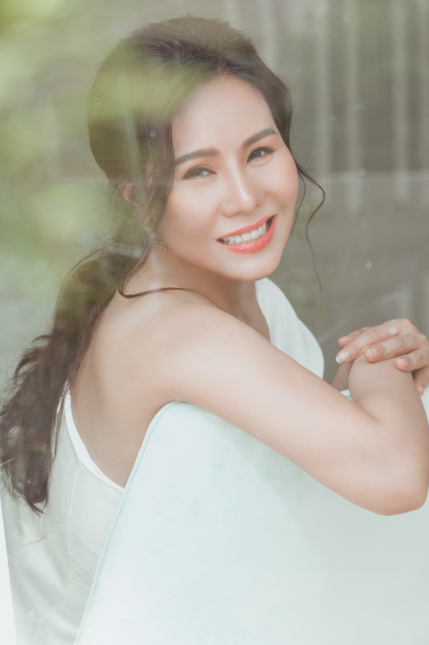 Đ&acirc;u l&agrave; b&iacute; quyết sỡ hữu vẻ đẹp kh&ocirc;ng tuổi, bừng s&aacute;ng như người đẹp, doanh nh&acirc;n Kim Chi? - Ảnh 2.