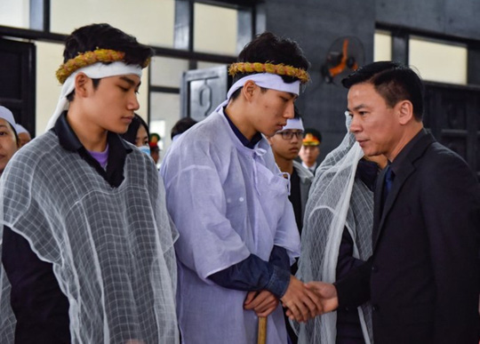 X&uacute;c động lễ tang liệt sĩ, Thiếu tướng Nguyễn Hữu H&ugrave;ng tại qu&ecirc; nh&agrave; - Ảnh 31.