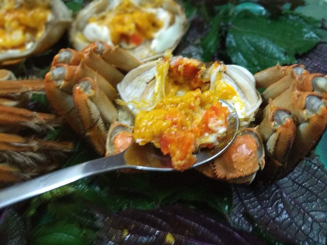 Loại cua &ldquo;nh&agrave; gi&agrave;u&rdquo; b&aacute;n tr&agrave;n lan chỉ từ 45.000 đồng/con, tiểu thương tiết lộ sự thật - Ảnh 6.