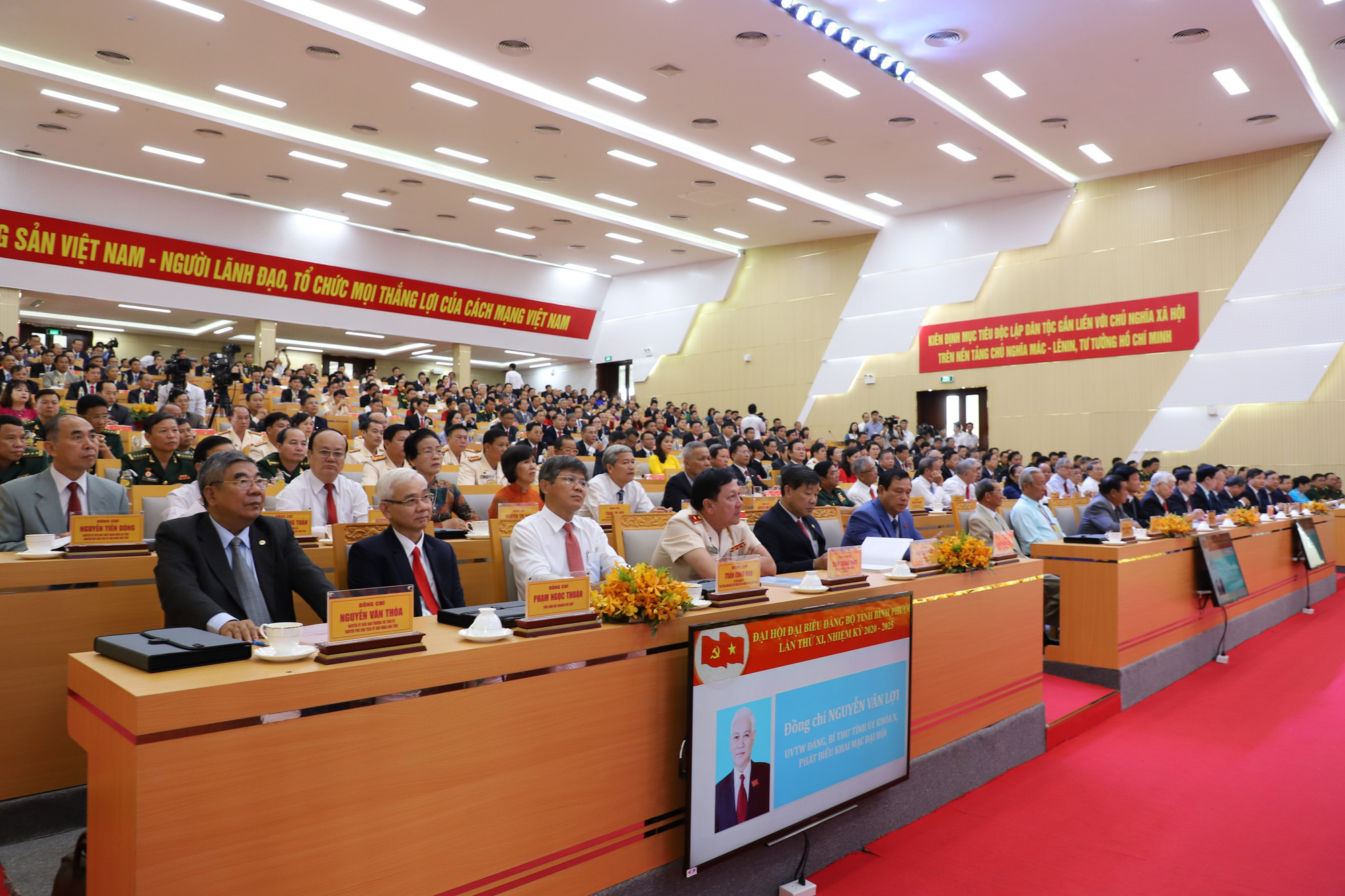 B&igrave;nh Phước: Khai mạc Đại hội Đảng bộ lần thứ XI nhiệm kỳ 2020-2025 - Ảnh 2.