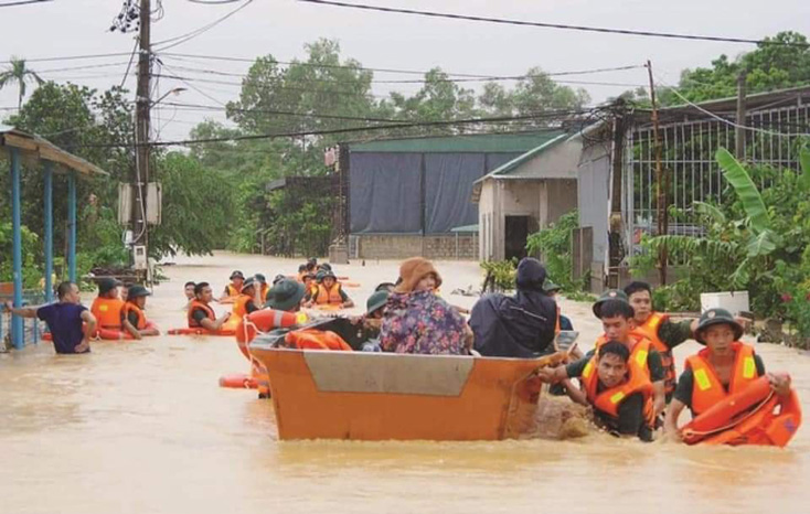 6 người tử vong, 100.000 nhà dân ở Quảng Bình bị ngập lụt do mưa lũ