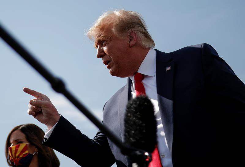 Tổng thống Trump chỉ trích chuyên gia y tế hàng đầu của Mỹ là "thảm họa"
