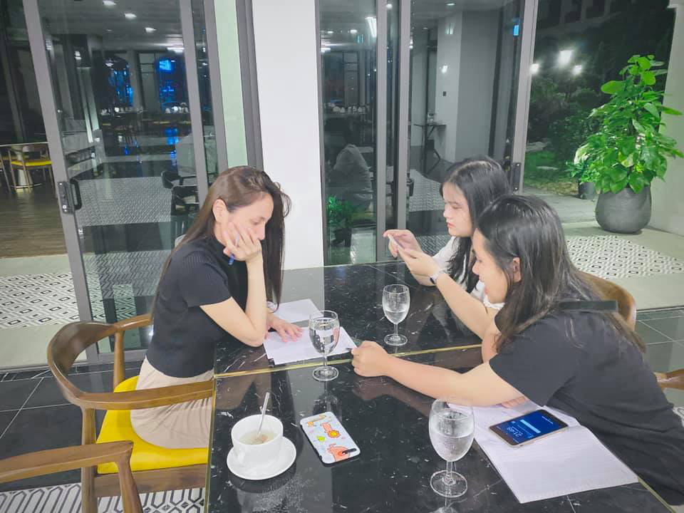 Thủy Ti&ecirc;n trải l&ograve;ng về số tiền từ thiện hơn 100 tỉ đồng - Ảnh 1.