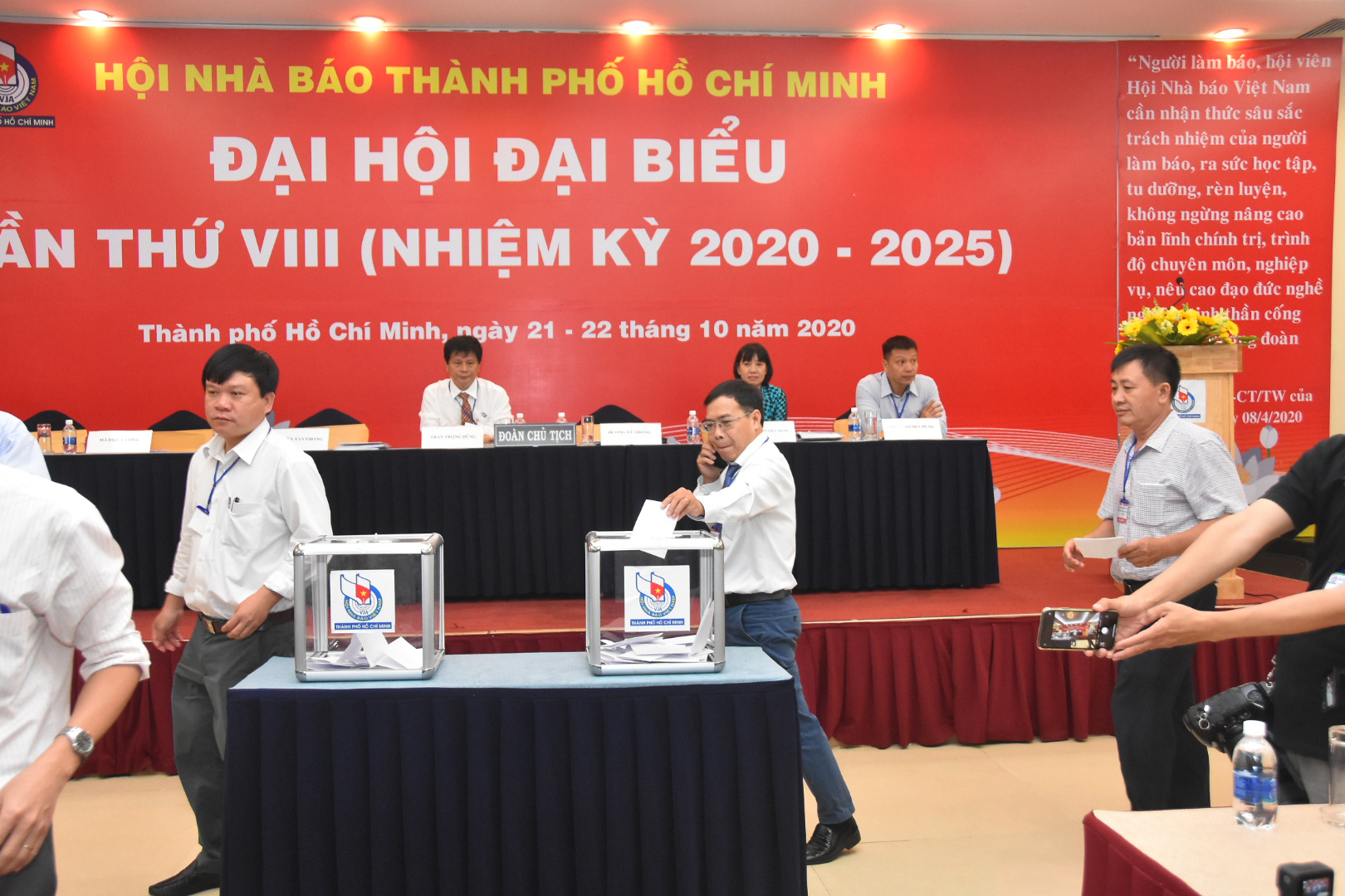 Danh sách BCH Hội Nhà báo TP HCM nhiệm kỳ 2020 - 2025 - Ảnh 4.