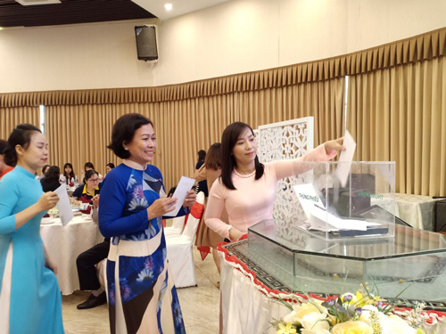 Chăm s&oacute;c sức khỏe nữ CNVC-LĐ - Ảnh 1.